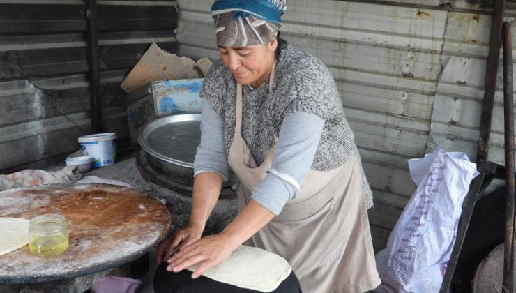 Depremzede kadınların gelir kapısı oldu | Çamurdan gelen lezzet